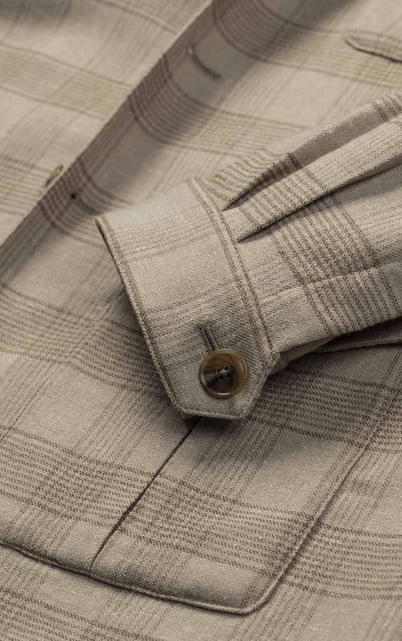 chemise casual homme détail manche