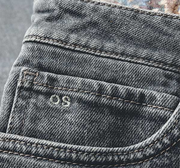 jeans broderie initiales